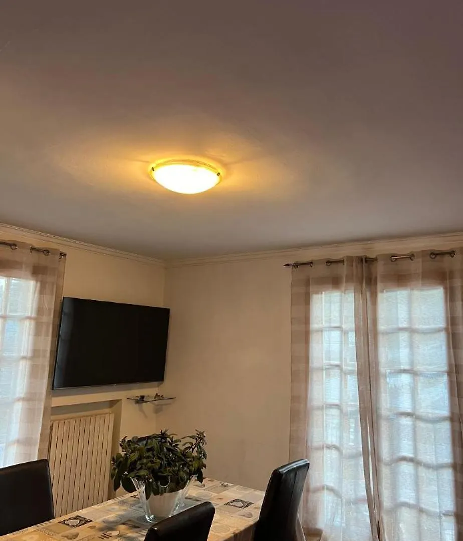 Villa Sanremo 0*,